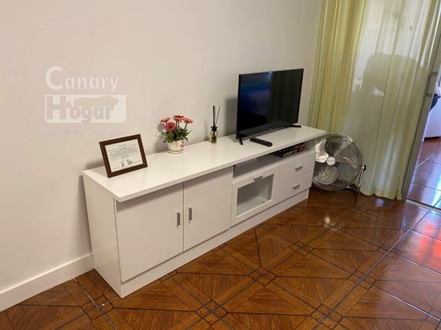 1 soverom Leilighet til salgs i Los Cristianos, Arona - € 275 000 (Ref: 9936095)