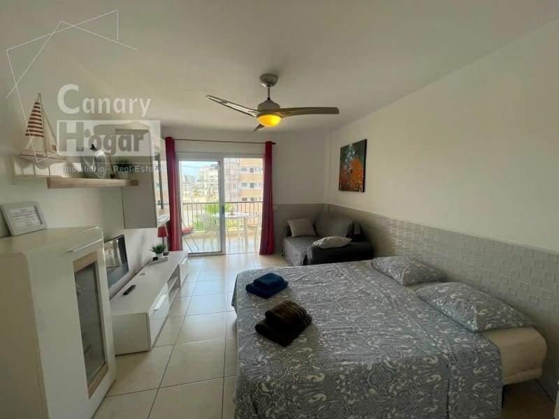 Estúdio para venda em Playa de las Americas - 275 000 € (Ref: 9936096)