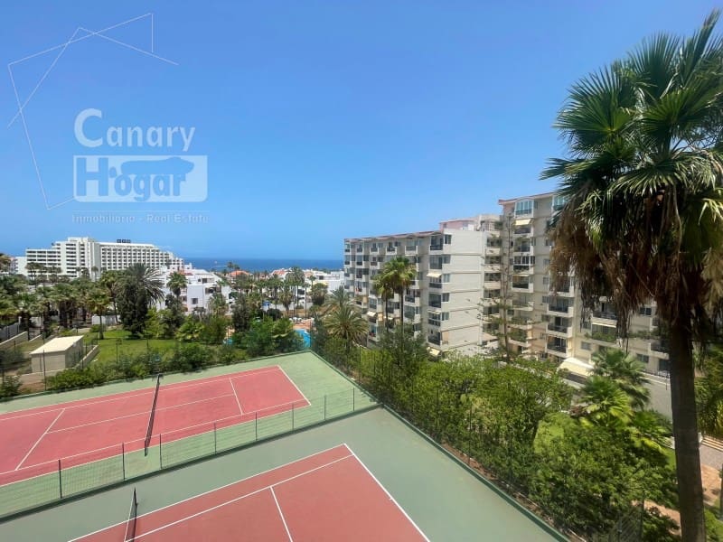 Estúdio para venda em Playa de las Americas - 275 000 € (Ref: 9936096)