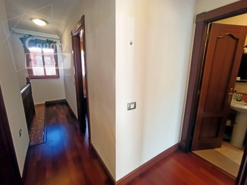3 bedroom Townhouse for sale in Costa Adeje with garage - € 480,000 (Ref: 9937879)