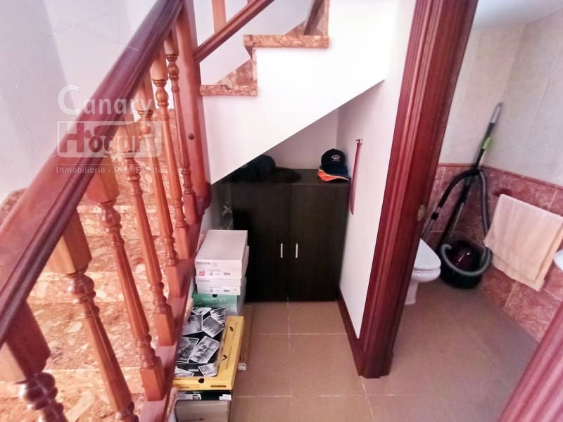 3 bedroom Townhouse for sale in Costa Adeje with garage - € 480,000 (Ref: 9937879)