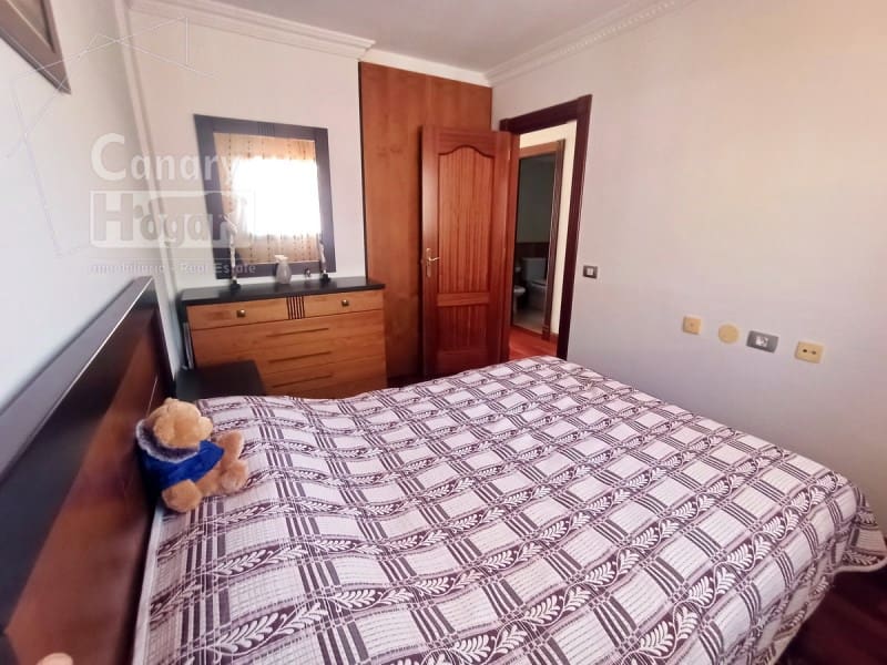 3 bedroom Townhouse for sale in Costa Adeje with garage - € 480,000 (Ref: 9937879)