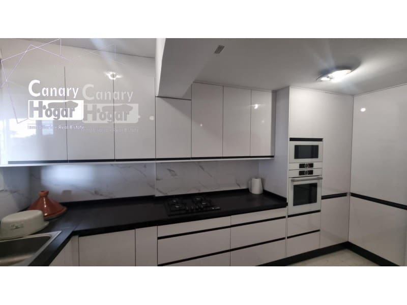 3 soverom Hus til salgs i Playa de las Americas med garasje - € 730 000 (Ref: 9937880)