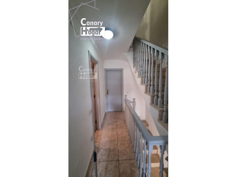 3 soverom Hus til salgs i Playa de las Americas med garasje - € 730 000 (Ref: 9937880)