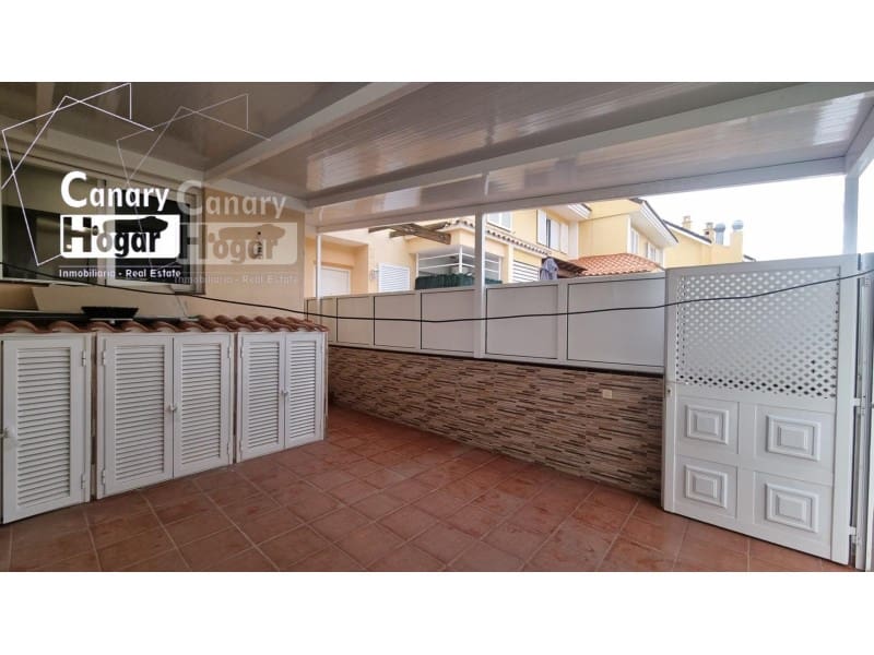 3 soverom Hus til salgs i Playa de las Americas med garasje - € 730 000 (Ref: 9937880)