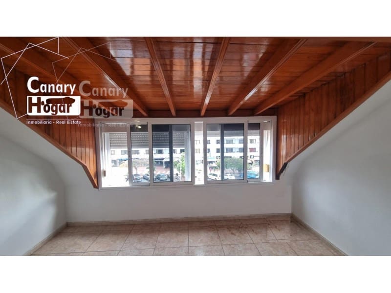 3 soverom Hus til salgs i Playa de las Americas med garasje - € 730 000 (Ref: 9937880)