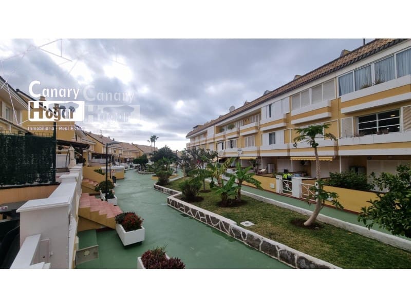 3 soverom Hus til salgs i Playa de las Americas med garasje - € 730 000 (Ref: 9937880)