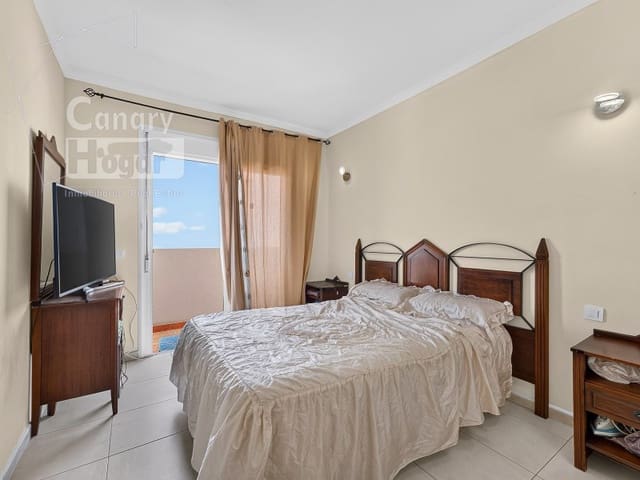 3 quarto Casa em Banda para venda em Puerto Santiago, Santiago del Teide com garagem - 630 000 € (Ref: 9952354)