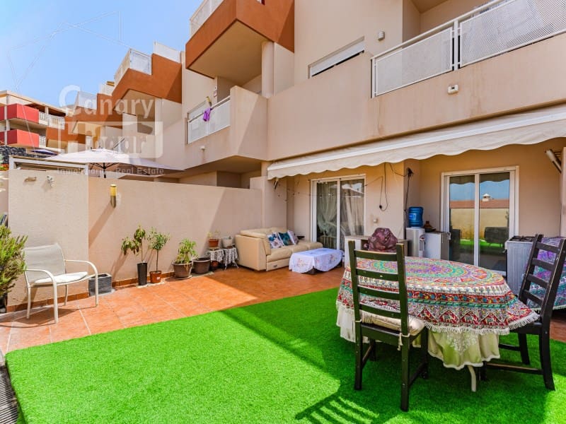3 quarto Casa em Banda para venda em Puerto Santiago com garagem - 630 000 € (Ref: 9952354)
