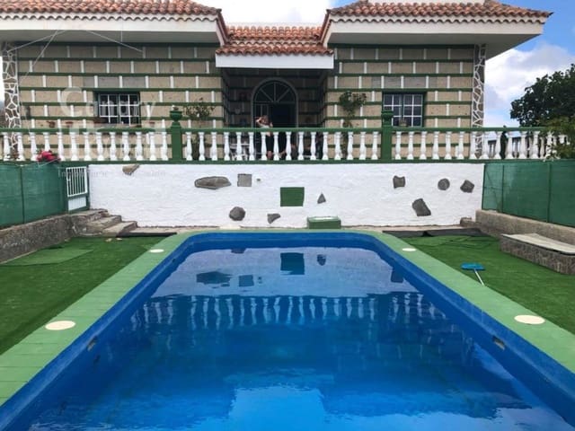 6 slaapkamer Finca/Landhuis te koop in Los Blanquitos, Granadilla de Abona met zwembad garage - € 550.000 (Ref: 9967569)