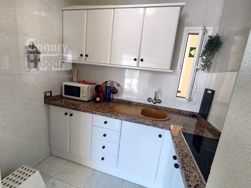 1 soveværelse Lejlighed til salg i Playa de las Americas med garage - € 263.000 (Ref: 9975047)