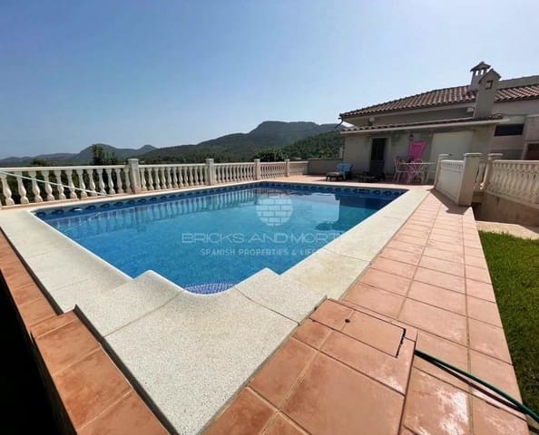 3 Zimmer Villa zu verkaufen in Estivella mit Pool Garage - 270.000 € (Ref: 8276741)