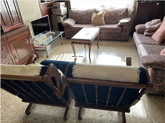 4 bedroom Flat for sale in Mestalla, Valencia city - € 650,000 (Ref: 9105203)