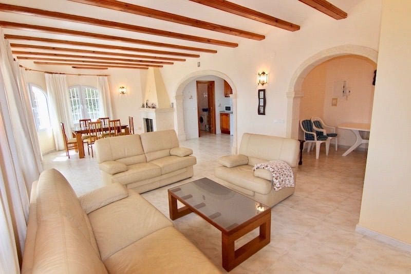 Chalet de 4 habitaciones en Moraira en alquiler con piscina garaje - 2.900 € (Ref: 10008287)