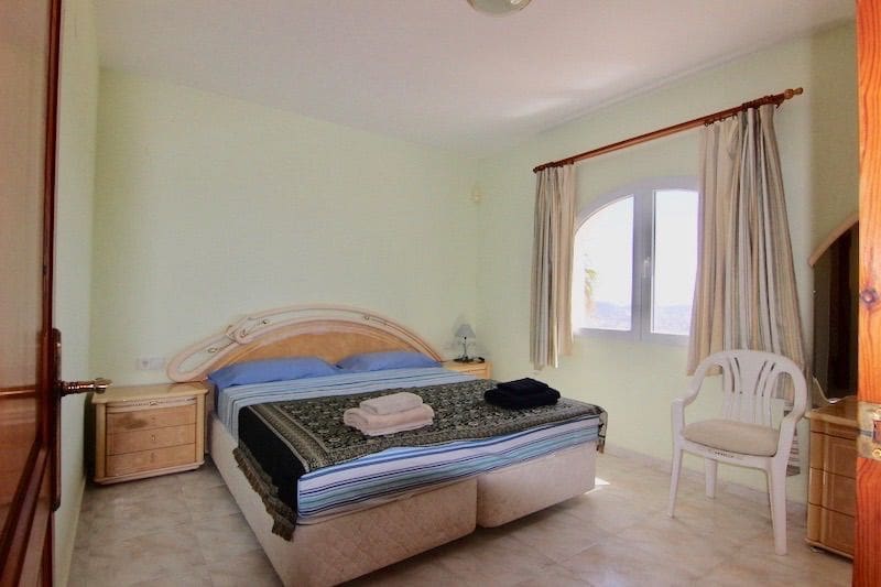 Chalet de 4 habitaciones en Moraira en alquiler con piscina garaje - 2.900 € (Ref: 10008287)