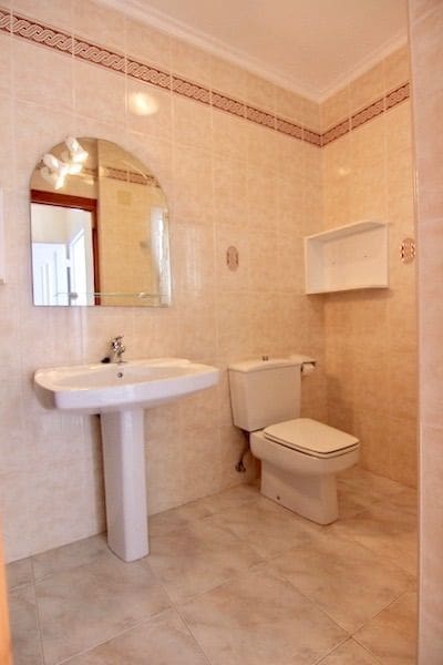 Chalet de 4 habitaciones en Moraira en alquiler con piscina garaje - 2.900 € (Ref: 10008287)