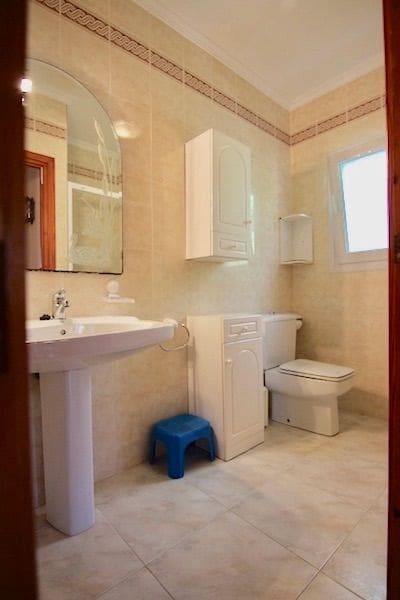 Chalet de 4 habitaciones en Moraira en alquiler con piscina garaje - 2.900 € (Ref: 10008287)
