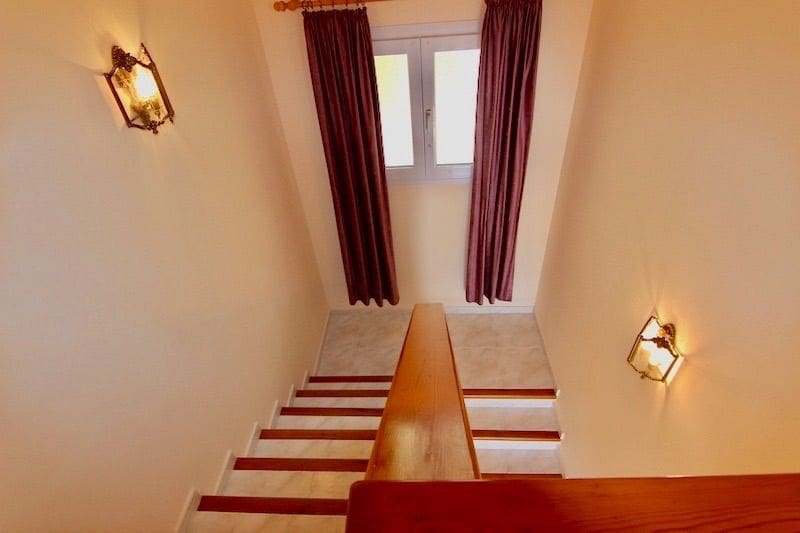 Chalet de 4 habitaciones en Moraira en alquiler con piscina garaje - 2.900 € (Ref: 10008287)
