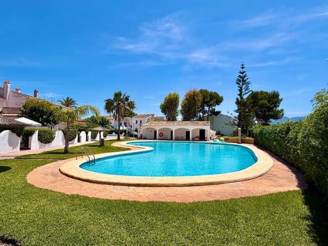 Pareado de 3 habitaciones en Devessa - Monte Pego, Dénia en alquiler - 1.600 € (Ref: 10048690)
