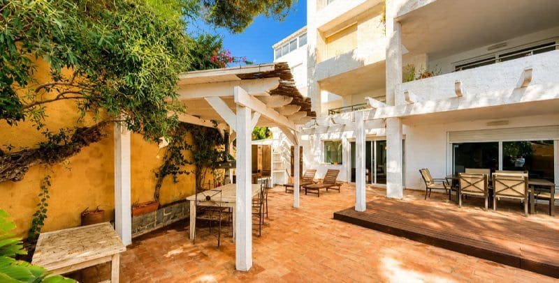 4 soveværelse Byhus til salg i Altea med swimmingpool garage - € 1.059.000 (Ref: 10099635)