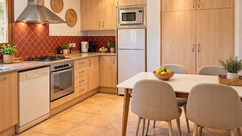 5 sypialnia Dom blizniak na sprzedaż w Adsubia z basenem garażem - 995 000 € (Ref: 10179864)