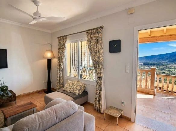 Casa de 3 habitaciones en Jalón / Xaló en venta con piscina garaje - 252.000 € (Ref: 10179865)