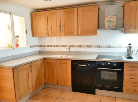 Casa de 3 habitaciones en Jalón / Xaló en venta con piscina garaje - 252.000 € (Ref: 10179865)