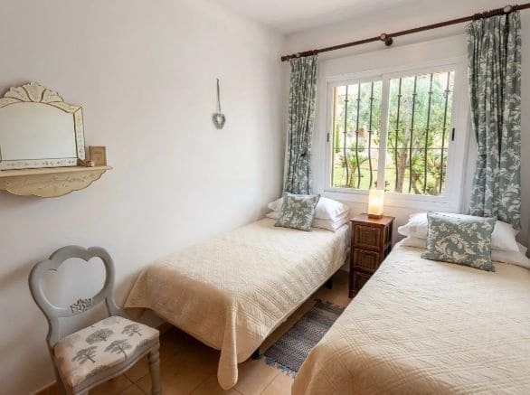 Casa de 3 habitaciones en Jalón / Xaló en venta con piscina garaje - 252.000 € (Ref: 10179865)