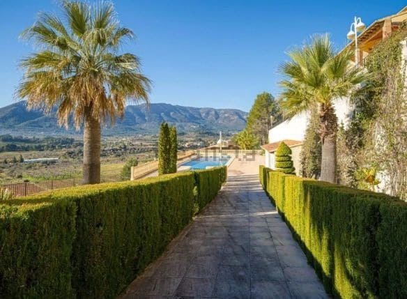 Casa de 3 habitaciones en Jalón / Xaló en venta con piscina garaje - 252.000 € (Ref: 10179865)