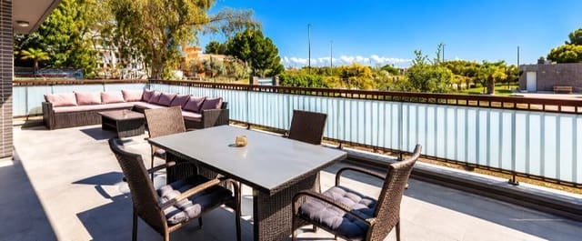 1 soverom Leilighet til salgs i Dénia med svømmebasseng garasje - € 346 400 (Ref: 10179867)