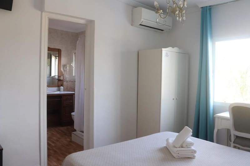 10 soveværelse Hotel til salg i Calpe / Calp med swimmingpool garage - € 850.000 (Ref: 5144411)