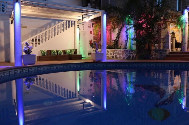 10 soveværelse Hotel til salg i Calpe / Calp med swimmingpool garage - € 850.000 (Ref: 5144411)