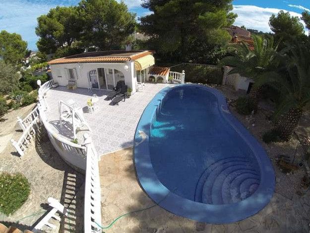 6 bedroom Villa for sale in Denia with pool garage - € 790,000 (Ref: 5167517)
