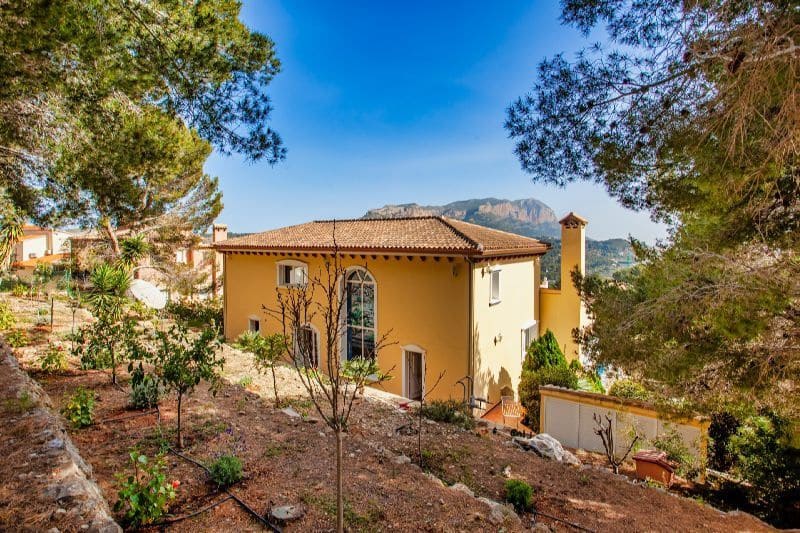 6 soverom Villa til salgs i La Sella med svømmebasseng garasje - € 1 450 000 (Ref: 6103044)