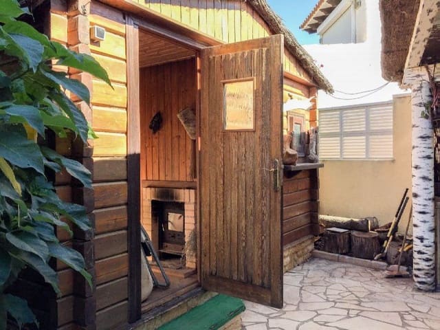 5 sypialnia Willa na sprzedaż w Dénia z basenem garażem - 950 000 € (Ref: 6365647)