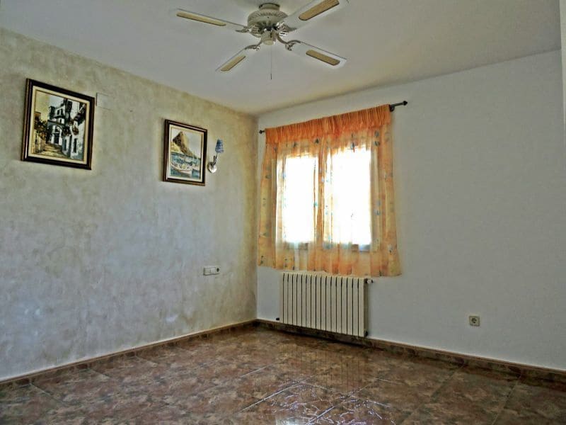 5 bedroom Villa for sale in Denia with pool garage - € 690,000 (Ref: 6368902)