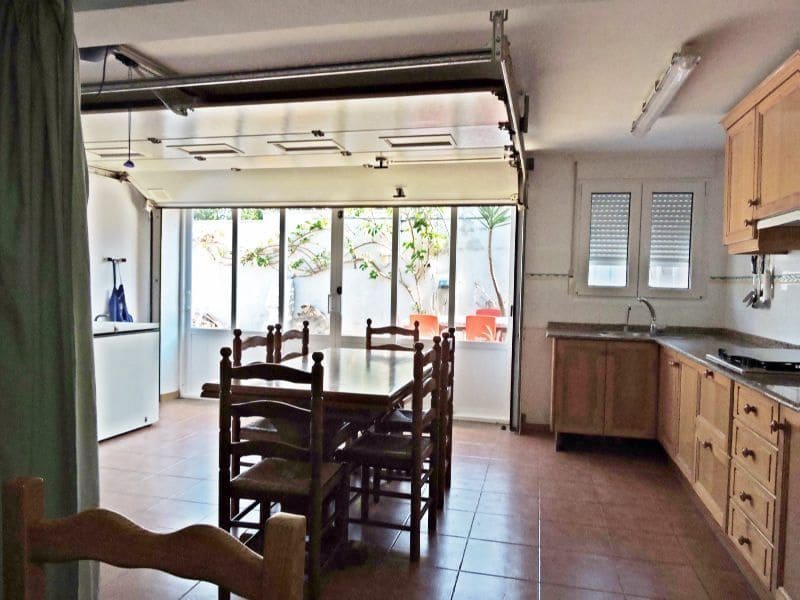 5 bedroom Villa for sale in Denia with pool garage - € 690,000 (Ref: 6368902)