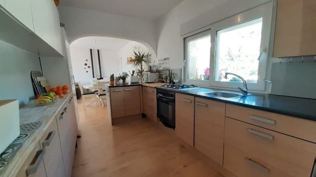 6 sypialnia Willa na sprzedaż w Moraira, Teulada-Moraira z basenem garażem - 1 100 000 € (Ref: 6753777)