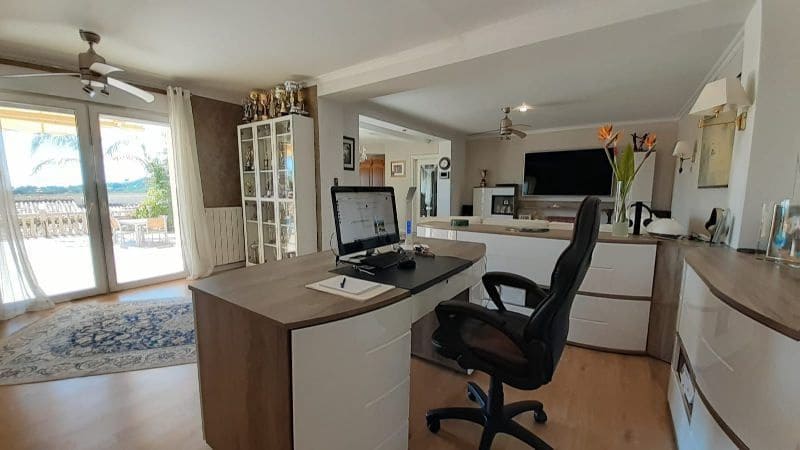 6 sypialnia Willa na sprzedaż w Moraira z basenem garażem - 1 100 000 € (Ref: 6753777)