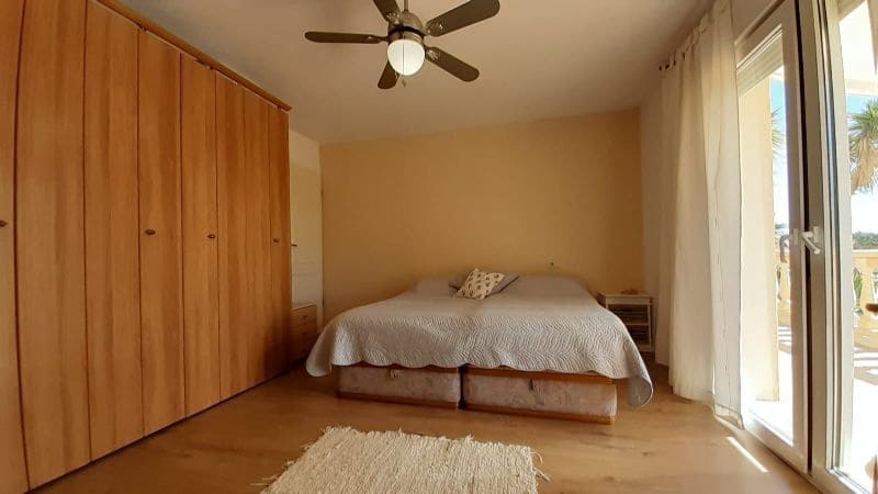 6 sypialnia Willa na sprzedaż w Moraira z basenem garażem - 1 100 000 € (Ref: 6753777)