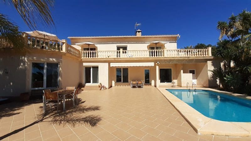 6 sypialnia Willa na sprzedaż w Moraira z basenem garażem - 1 100 000 € (Ref: 6753777)