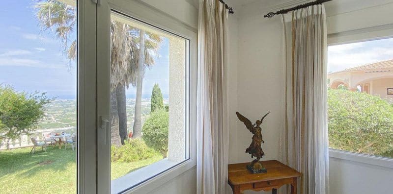 3 bedroom Villa for sale in Denia with pool garage - € 845,000 (Ref: 6778419)