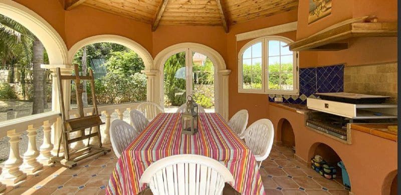 3 bedroom Villa for sale in Denia with pool garage - € 845,000 (Ref: 6778419)