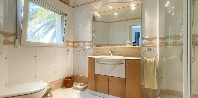 3 bedroom Villa for sale in Denia with pool garage - € 845,000 (Ref: 6778419)