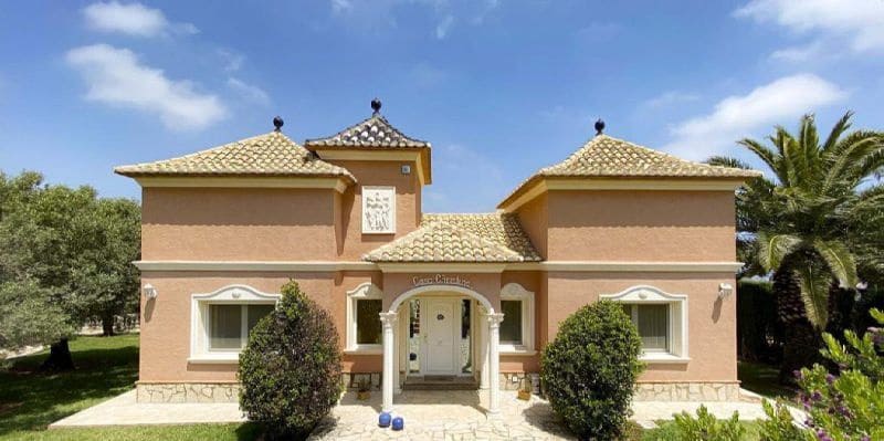3 bedroom Villa for sale in Denia with pool garage - € 845,000 (Ref: 6778419)
