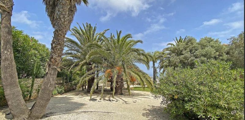 3 bedroom Villa for sale in Denia with pool garage - € 845,000 (Ref: 6778419)