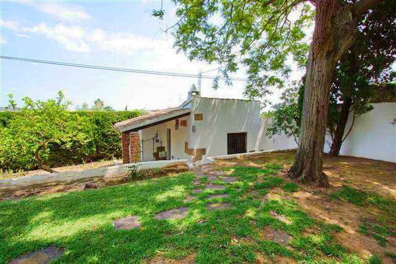 8 sypialnia Willa na sprzedaż w Adsubia z basenem garażem - 2 000 000 € (Ref: 6804975)