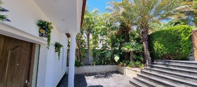 7 soverom Villa til salgs i Altea la Vella, Altea med svømmebasseng garasje - € 2 200 000 (Ref: 6946526)