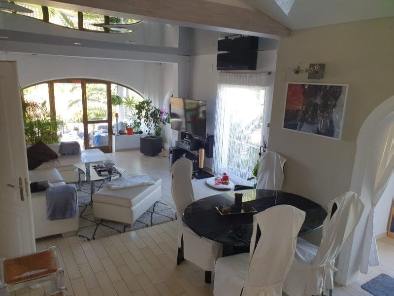 4 bedroom Villa for sale in Denia with pool garage - € 1,100,000 (Ref: 7101659)