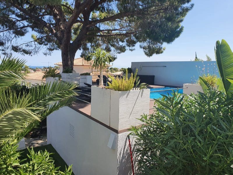 4 bedroom Villa for sale in Denia with pool garage - € 1,100,000 (Ref: 7101659)